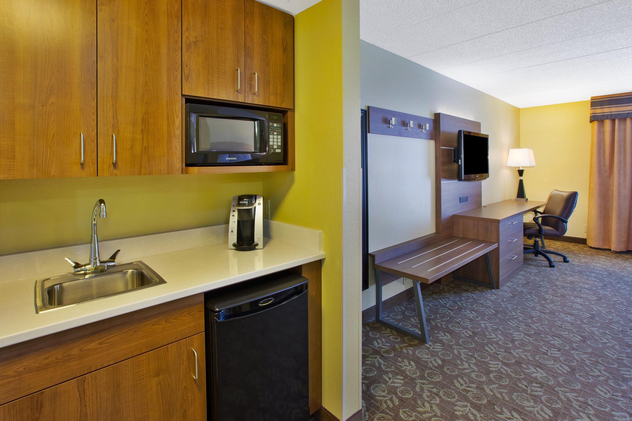 Holiday Inn Express Hotel & Suites Fort Wayne By Ihg Ellisville Ngoại thất bức ảnh