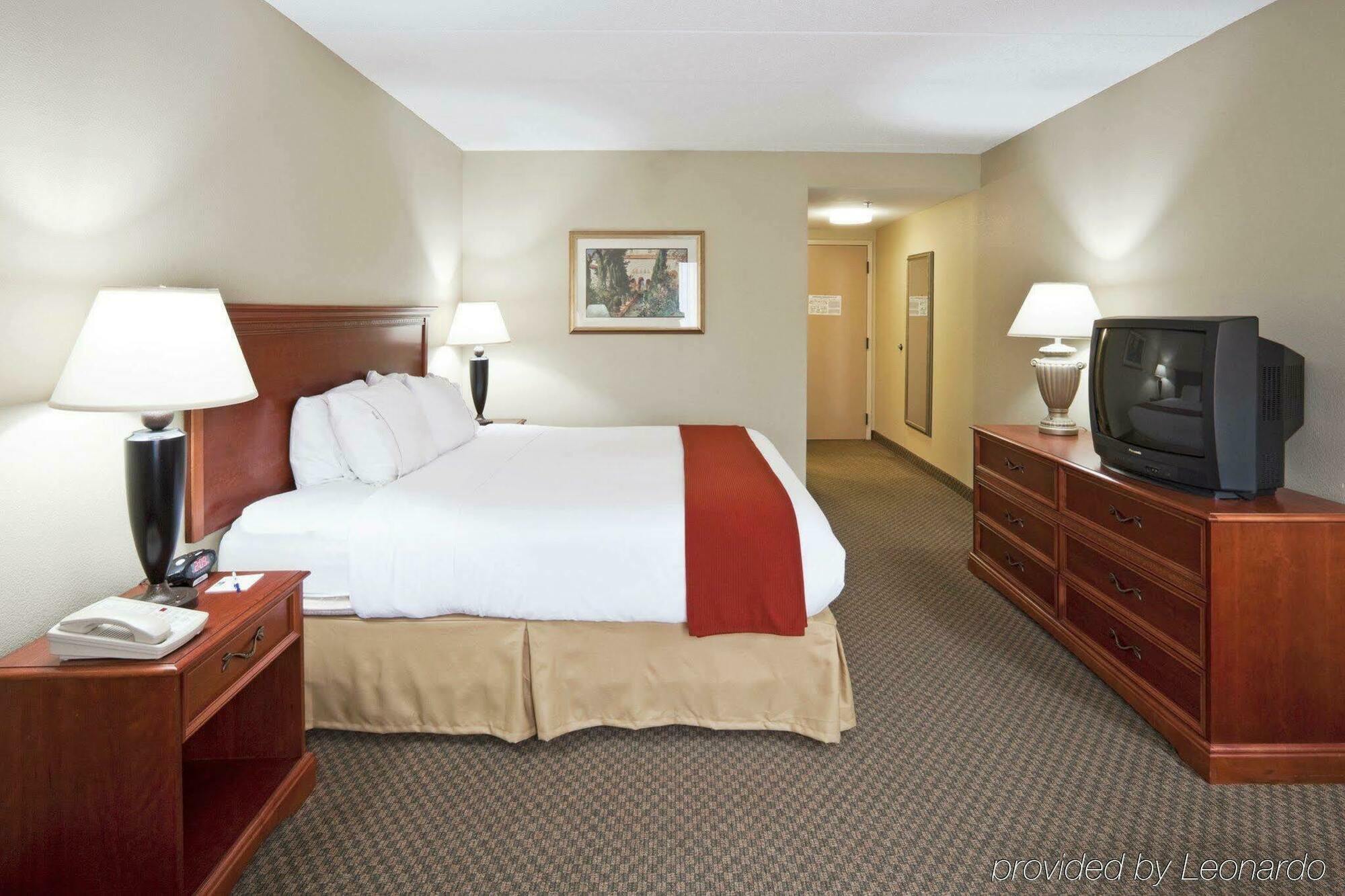 Holiday Inn Express Hotel & Suites Fort Wayne By Ihg Ellisville Ngoại thất bức ảnh